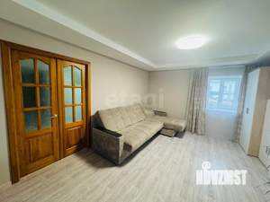 Дом 20м&sup2;, 2-этажный, участок 5 сот.  