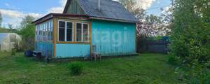 Дом 16м&sup2;, 2-этажный, участок 4 сот.  