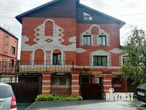 Коттедж 345м&sup2;, 4-этажный, участок 11 сот.  