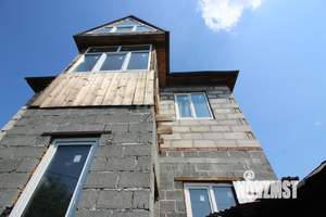 Дом 150м², 2-этажный, участок 12 сот.  