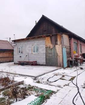 Дом 100м&sup2;, 1-этажный, участок 7 сот.  