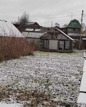 Дом 25м&sup2;, 2-этажный, участок 6 сот.  