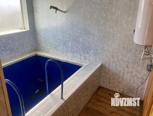 Дом 70м&sup2;, 2-этажный, участок 4 сот.  