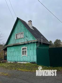 Дом 40м&sup2;, 2-этажный, участок 5 сот.  