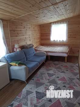 Дом 50м&sup2;, 2-этажный, участок 6 сот.  
