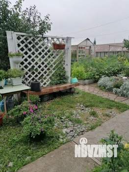 Дом 30м², 2-этажный, участок 6 сот.  