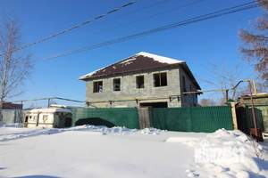 Дом 360м&sup2;, 2-этажный, участок 10 сот.  