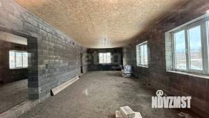 Дом 140м&sup2;, 1-этажный, участок 10 сот.  