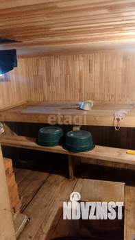 Дом 30м&sup2;, 2-этажный, участок 6 сот.  