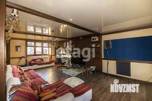 Дом 400м&sup2;, 3-этажный, участок 10 сот.  