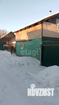 Дом 30м&sup2;, 2-этажный, участок 6 сот.  