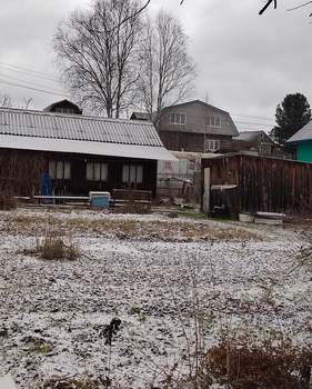 Дом 25м&sup2;, 2-этажный, участок 6 сот.  