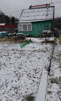 Дом 24м&sup2;, 2-этажный, участок 4 сот.  