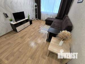 2-к квартира, посуточно, 55м2, 1/1 этаж