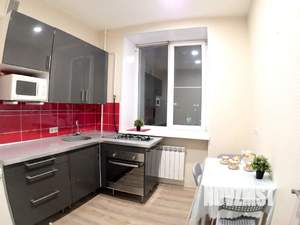 Студия квартира, посуточно, 43м2, 4/7 этаж