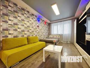 Студия квартира, посуточно, 34м2, 2/10 этаж
