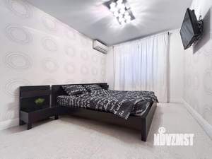 2-к квартира, посуточно, 62м2, 1/1 этаж