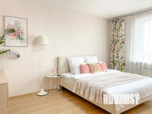 1-к квартира, посуточно, 50м2, 5/9 этаж