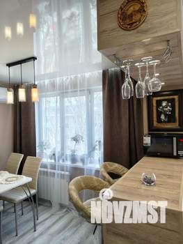 3-к квартира, посуточно, 60м2, 5/5 этаж