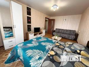 1-к квартира, посуточно, 36м2, 6/9 этаж