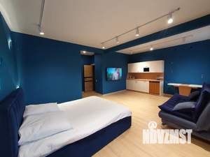 Студия квартира, посуточно, 42м2, 4/4 этаж