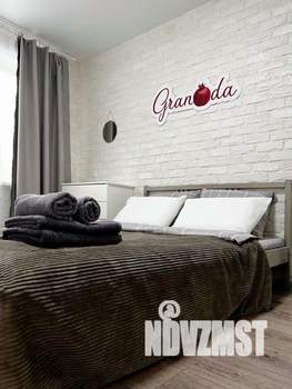 1-к квартира, посуточно, 43м2, 1/1 этаж