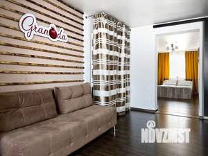 1-к квартира, посуточно, 47м2, 1/1 этаж