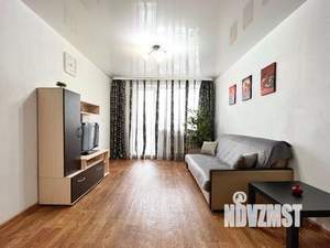 1-к квартира, посуточно, 44м2, 1/1 этаж