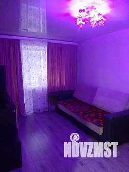 1-к квартира, посуточно, 33м2, 3/5 этаж