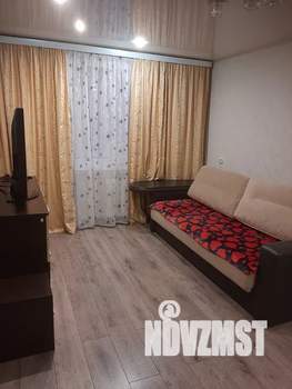 1-к квартира, посуточно, 33м2, 3/5 этаж