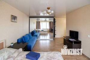 1-к квартира, посуточно, 36м2, 1/1 этаж