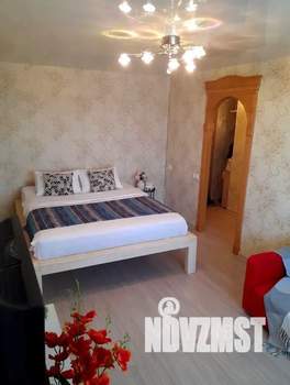 1-к квартира, посуточно, 35м2, 5/5 этаж