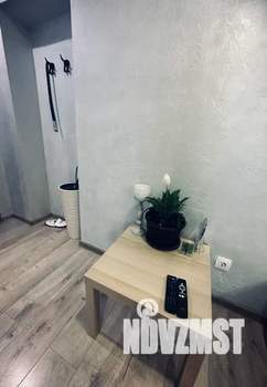 Студия квартира, посуточно, 31м2, 1/5 этаж