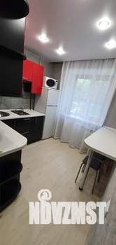 2-к квартира, посуточно, 48м2, 1/5 этаж