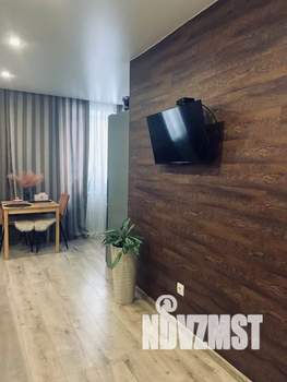 Студия квартира, посуточно, 31м2, 1/5 этаж