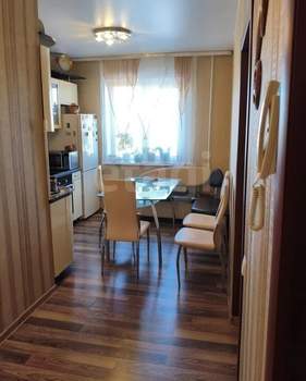 4-к квартира, вторичка, 74м2, 6/9 этаж