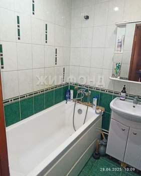 2-к квартира, вторичка, 42м2, 7/9 этаж