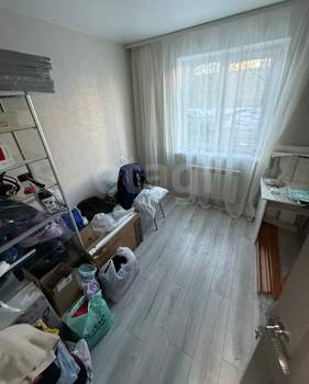 3-к квартира, вторичка, 60м2, 1/9 этаж