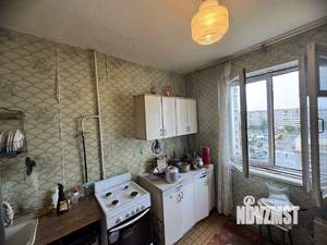 2-к квартира, вторичка, 50м2, 8/9 этаж