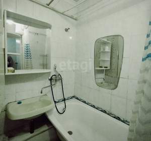 2-к квартира, вторичка, 44м2, 1/5 этаж