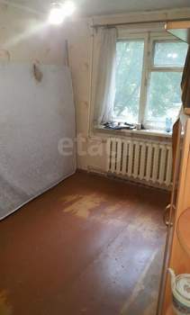 4-к квартира, вторичка, 58м2, 1/5 этаж