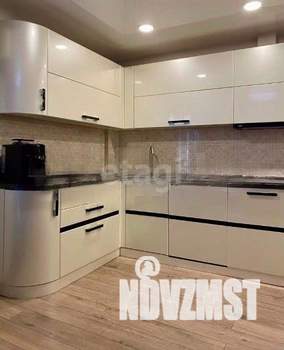2-к квартира, вторичка, 58м2, 8/15 этаж