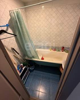3-к квартира, вторичка, 60м2, 1/9 этаж