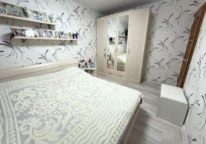 4-к квартира, вторичка, 73м2, 9/9 этаж