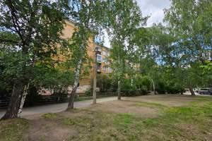 2-к квартира, вторичка, 57м2, 1/5 этаж