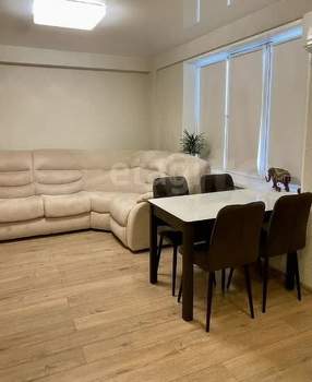 2-к квартира, вторичка, 58м2, 8/15 этаж