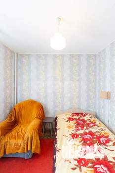 4-к квартира, вторичка, 65м2, 6/9 этаж