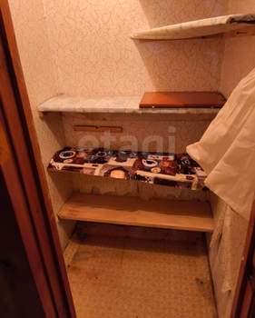 3-к квартира, вторичка, 58м2, 3/5 этаж