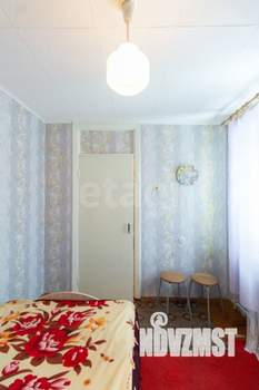 4-к квартира, вторичка, 65м2, 6/9 этаж