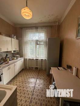 2-к квартира, вторичка, 61м2, 2/4 этаж